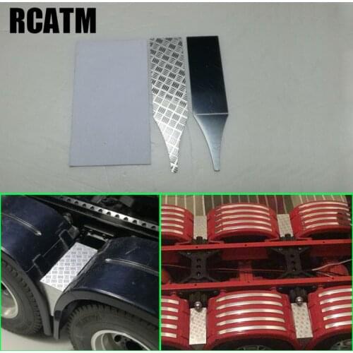 1 Pair Metal Dual Axis Middle of Mudguard Anti-slip Board Decoration for Tamiya 1/14 RC Tractor Truck Scania 620 56323 Man 3363