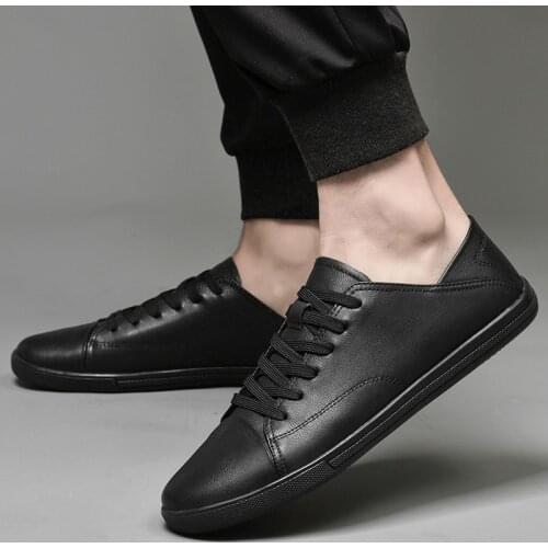 Mens Casual Shoes Breathable Driving Shoes Genuine Leather Loafers Lace Up Comfortable Casual Shoes Outdoor Sneakers