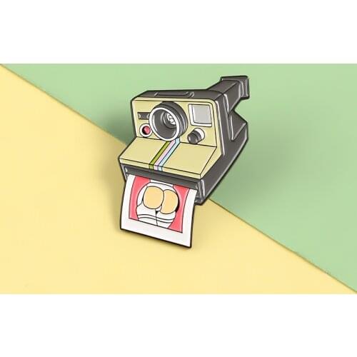 Creativity Cartoon Camera Photography Collar Brooch Enamel Pin Metal Broches for Women Badge Pines Metalicos Brosche Accessories