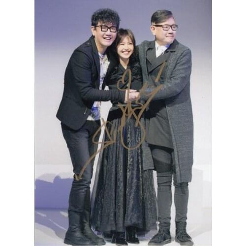 Signed Stefanie Sng EeTze autographed original photo 7 inches free shipping 012018D