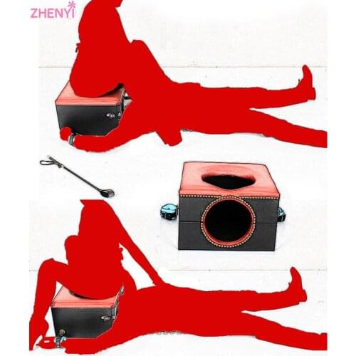 BDSM Femdom Male Slave Erotic Chair Kissing Forced Mouth Drinking Raw Water Golden Torture Apparatus Alternative Couple Toy