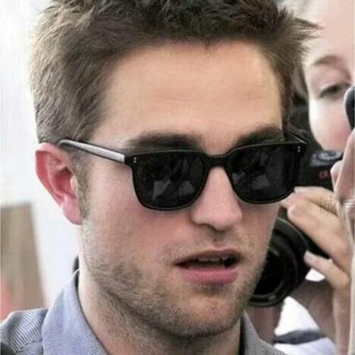 Retro Plastic Square Sunglasses Men and Women Brand Designer Classic Anti-Reflective Plastic Frame Sun Glasses Men Uv400