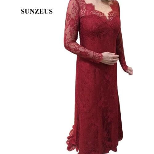 Vintage Long Sleeves Lace Mother Of The Bride Dresses Straight Illusion Neck Floor Length Long Elegant Godmother Gowns CM212