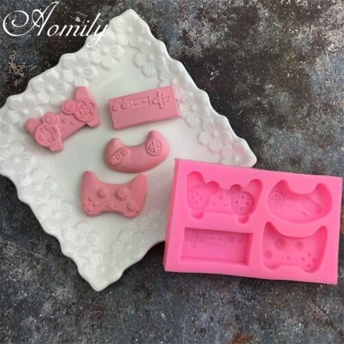 Aomily Racing Remote Control Patten Cake Silicone Molds Fondant Cake Decorating Tools Chocolate Candy Mold Baking Tool for Cakes