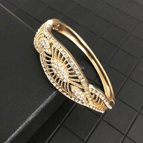 Hand carved metal bracelet woman Rhinestone bracelet jewelry crystal inlaid brand style design bracelet accessories