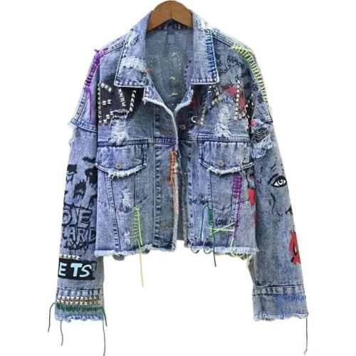 Womens Denim Jacket Graffiti Rivet Jean Jackets Female Holes Denim Jackets Fashion Girl Outerwear Spring Autumn Coat 2021 New