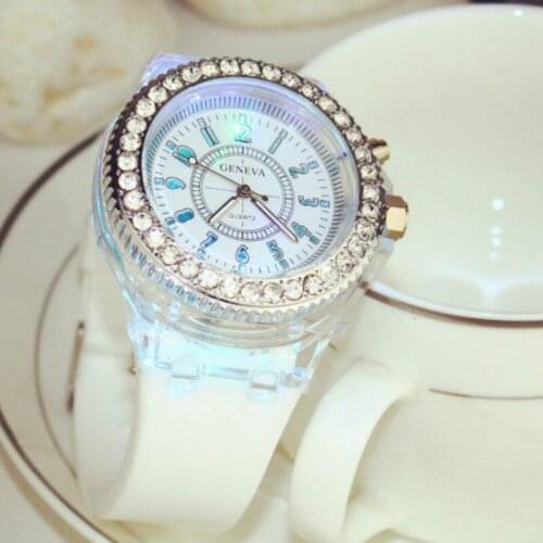 Luminous 7 Colour The Led Children Watch Men and Women Students Couples The Silicone Luminous Kids Watches