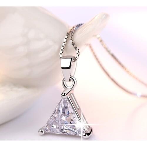 925 Sterling Silver Delicate AAAAA Zircon Triangle Pendant Neckace For Women 45cm Chain Necklaces S-N107