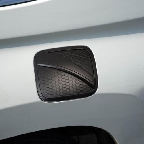 For Mitsubishi Pajero Sport/Montero Sport/Shogun Sport 2016 2017 2018 Car Accessories Exterior Oil Fuel Gas Tank Cover Trim