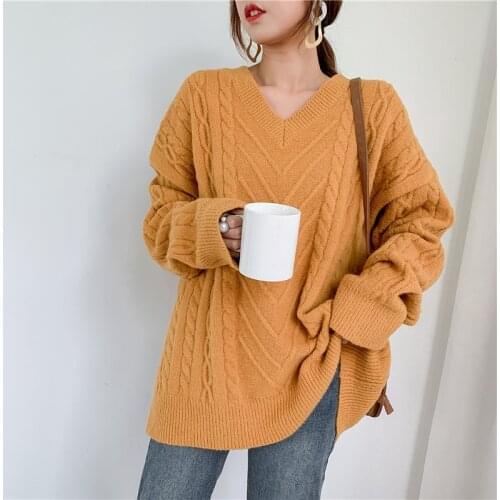 [ZAYAU]South Korea Lovely V-neck Loose Temperament Large Sweater Twist Cover Head Thick Backing in Autumn and Winter2021
