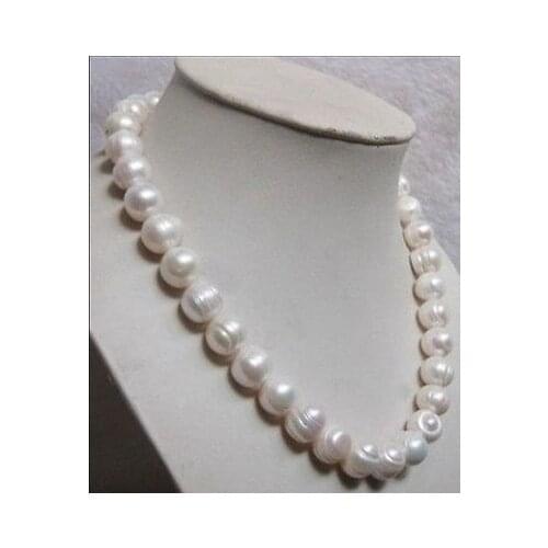Beautiful 9-10MM white akoya BAROQUE Pearl necklace 18"