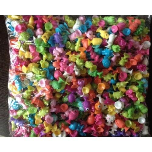AILAIKI 100Pcs/lot Sukers Cupule kids Cartoon Ocean Animal Action Figure Toys Sucker Mini Suction Cup Collector Capsule Doll