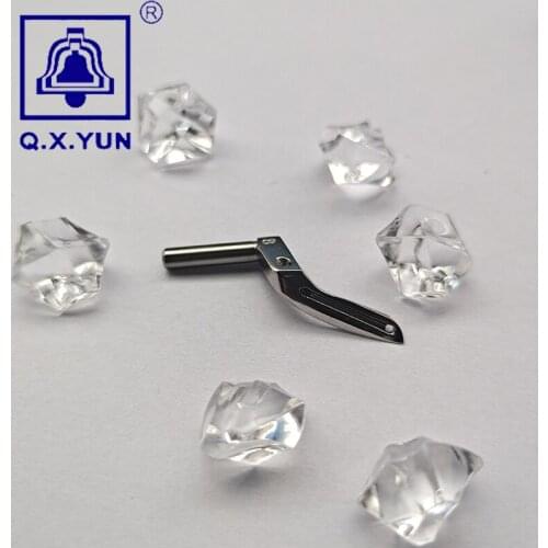 Q X YUN PEGASUS M700 Parts Sewing Machine Looper Made in TAIWAN Good quality 204963