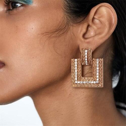 Vintage Alloy Diamond Geometric Hollow Earrings Womens Fashion Personality Rhinestone Earrings Female Trend Jewelry Accessorie