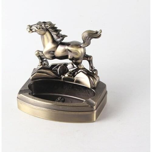 New type resin metal ashtray Running horse model ashtray with lighter dual purpose cigarette accessories