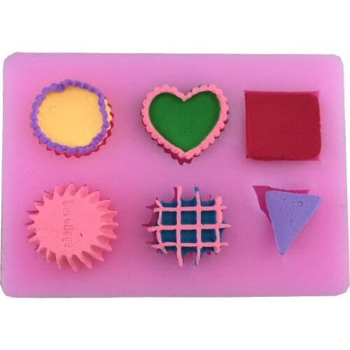 New Arrivals Sweets Shape Fondant Cake Decorating Tools Silicone Cake Pans Cup Cake Paper Cake Tool