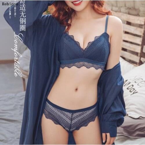 New Top Blue Bra Panties Set Lace Lingerie Thin Cotton Brassiere Wire Free Embroider Bra Women Underwear Set Sexy Deep V Gather