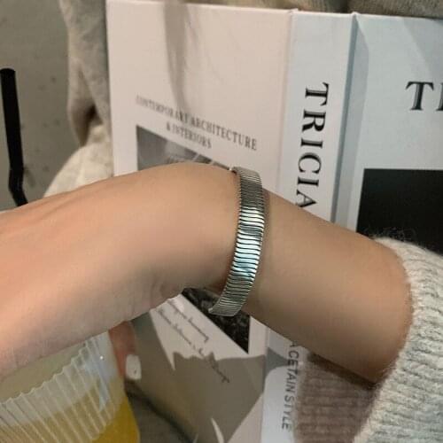 New Arrival 100% 925 Sterling Silver Fashion Water Wave Ladies Bangle Promotion Jewelry For Women Cheap Gift