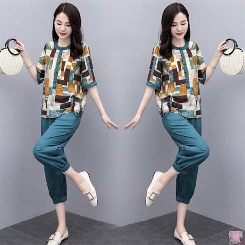 New Large size two piece set Top selling product in 2021Summer set of womens tracksuits Short sleeve Korea Ladies suits