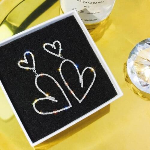 2019 New Arrival Metal Trendy Heart Women Dangle Earrings Loving Earrings Female Irregular Design Heart-shaped Long Style Jewe