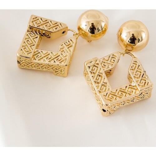 Hollow Out Square Shaped High Quality Exquisite Style Copper Women Earrings 2021 New Arrival Wedding Gift