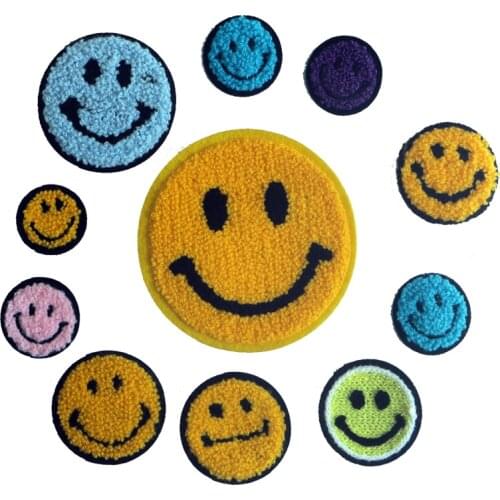 2pcs Lovely Towel Various Colors Smiling Face DIY Cloth Sticker Embroidered Clothes Accessories Sticker Ironing Patch Clothes Ba