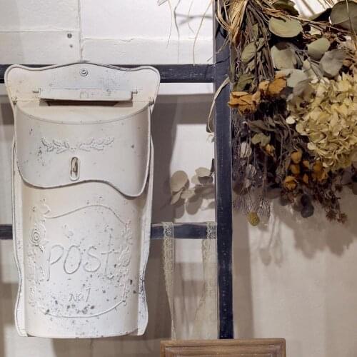 Lockable handcrafted retro white metal mailbox idea