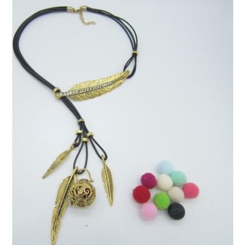 Vintage Design Adjustable Black Leather Cord and Antique Plated Leafs with DIY Locket Pendant Belly Ball Oil Diffuser Necklace