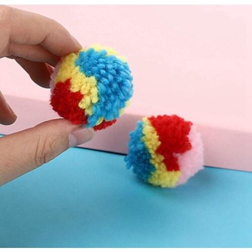 1pcs Cat Ball Toy Plush Ball Interactive Toy Cat Pom Pom Toy Kitten Play Ball Training Toys Cat Scratch Chase Toy Pet Supplies