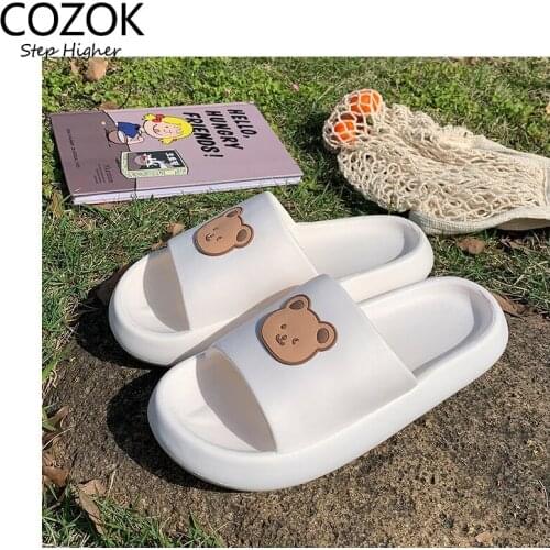 2021 Summer Woman Slippers Home Slides Indoor Bathing Shoes Light EVA Slippers Cartoon Cute Slides Ladies Beach Vacation Slipper