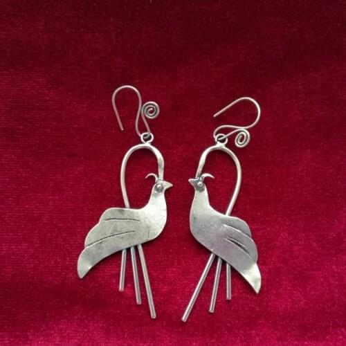 Hot sell new - Wholesale -hot >>Retro court Earrings Handmade Miao silver personality Bird Earrings
