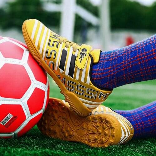 2021 High Quality Boys Leather Soccer Shoes Kid Sneaker CleatsChildren Football Shoes Outdoor Child Boy Trainer Shoes Sport Foot