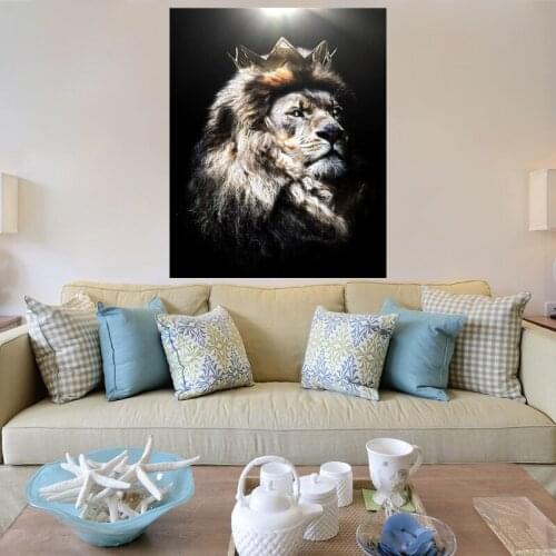 Modern Animal Art Lion Head with Crown Canvas Paintings Posters and Prints Wall Art Pictures for Living Room Decor (No Frame)