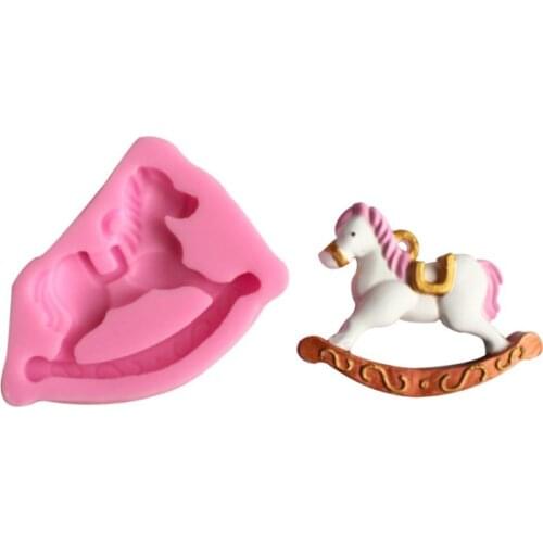 Trojan Horse Shaped Aromatherapy Wax Silicone Mould For Car Pendant Decoration DIY Gypsum Plaster Molds