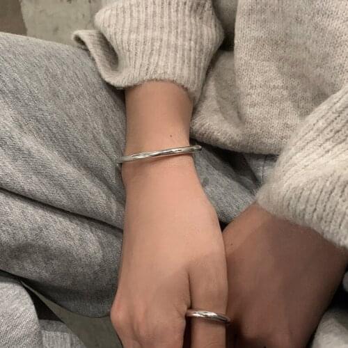 Orgin Summer Unique Design Glossy Undecorated Bracelet for Women Geometrical Open Adjustable Bracelet Everyday Jewelry Hot Sale