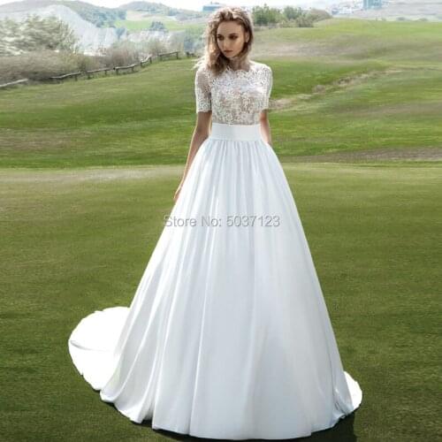 Short Sleeves A Line Satin Wedding Dresses O Neck Lace Appliques Cour Train Button Illusion Satin Bridal Gowns Vestido De Noiva
