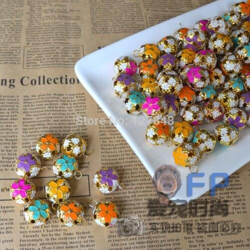 Wholesale Cats dog bell carved colored 18MM pet accessories 100pcs/lot