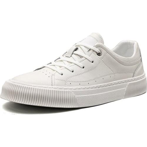 Non-Slip Men Sneakers White Casual Male Outdoor Walking Shoes Fashion Flat High-Quality Shoe Comfortable Lace-up Solid Men Shoes