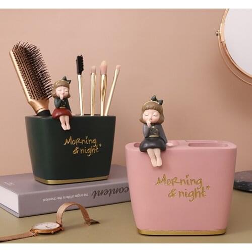 Resin Storage Tube Beautiful Girl Desktop Storage Shelf Makeup Brush Storage Ornaments Creative Home Bedroom Office Decorative