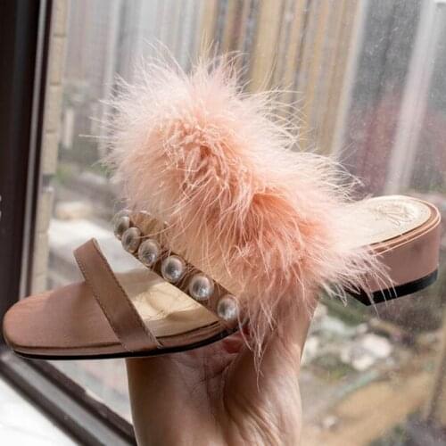 New Girls Summer Soft Feather fur Decor Peep Toe Pearl String Slipper Med Heels Satin Sandals Women Casual Slide Shoes