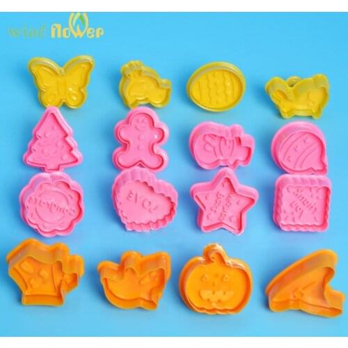 4PCS/Set Cookie Mold 3D Snowman Animal Biscuit Plunger Cutter DIY Kitchen Baking Christmas Cake Decorating Tools