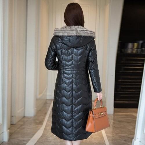 Geniune Sheepskin Leather Woman Mink Hair Collar Hooded Jacket Jaqueta De Couro Chaquetas HQ18-YFG8206B MF095
