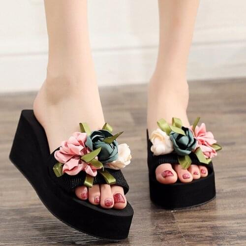 6cm High Heel Womens Summer Wear Flat Sandals Flowers Seaside Vacation Sandals Ladies Plus Size Flip-flops Womens Slippers
