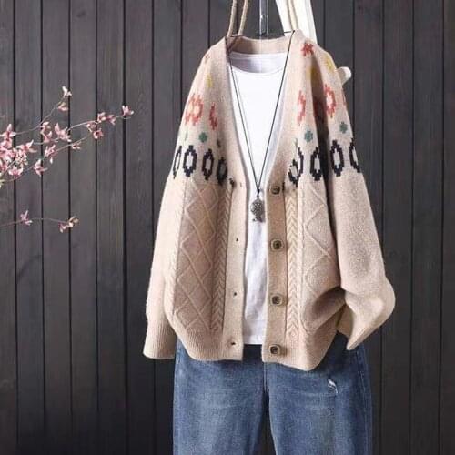 Retro loose striped knitted cardigan sweater women autumn and winter new style 2021 all-match long-sleeved v-neck jacket