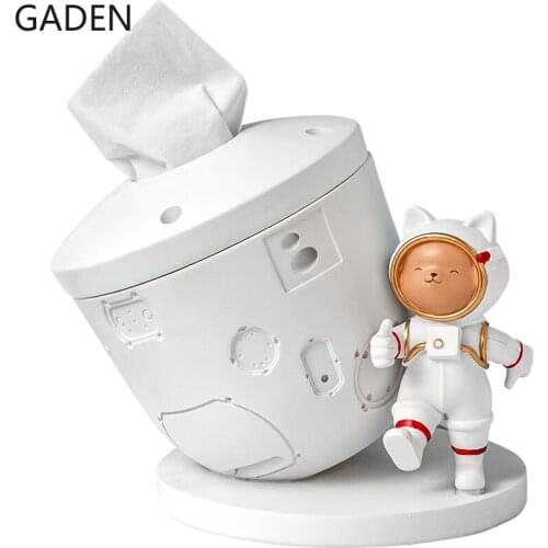 Creative Astronaut Tissue Box Decoration Modern Light Luxury Napkin Box High-end Household Pumping Box Living Room Decoration
