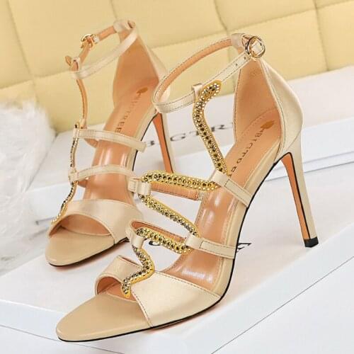 New Women 9.5cm High Heels Sandals Snake Silver Heels Lady Fetish Strap Prom Silk Satin Shoes Crystal Gladiator Summer Sandles