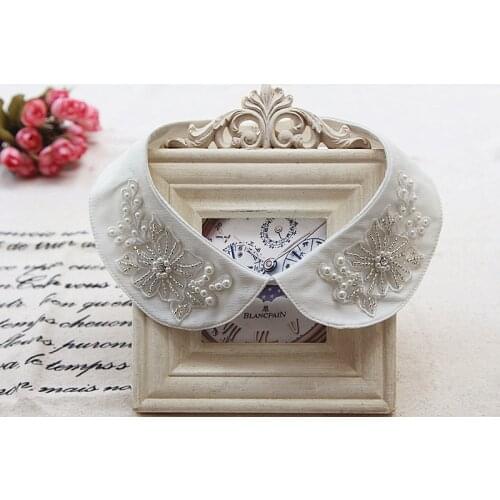 2017 All match white elegant embroidered shirt false collarKorean doll collar blouses wild fake collar shirt decoration