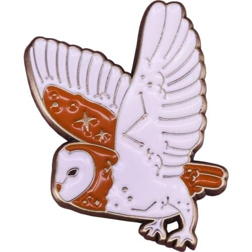 Barn Owl Flight Brooch Birds Badge Wildlife Trust Enamel Pin nature life Accessory