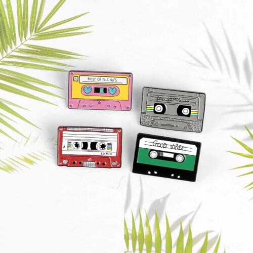 New pop color music collection metal pin cartoon disc CD expression letter button enamel products jewelry brooch gift