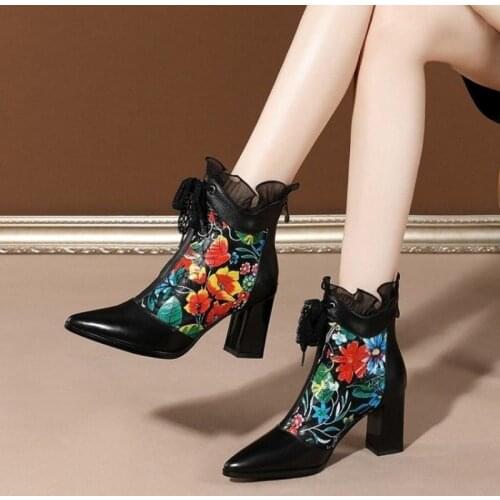 Flower Print Microfiber Leather Short Boots,Women High Heeled Shoes,Pointed Toe,Ankle Botas,Block Heel,BLACK,RED,Dropshipping